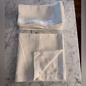 Kate spade larabee dot napkins, set of six, new unused